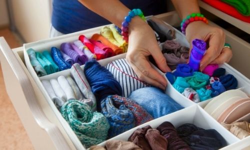 Is It Time For A Clutter-Free Capsule Wardrobe? organisation